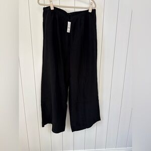 NWT! J.Crew Petite Stratus pant in textured satin, Petite XL, Black